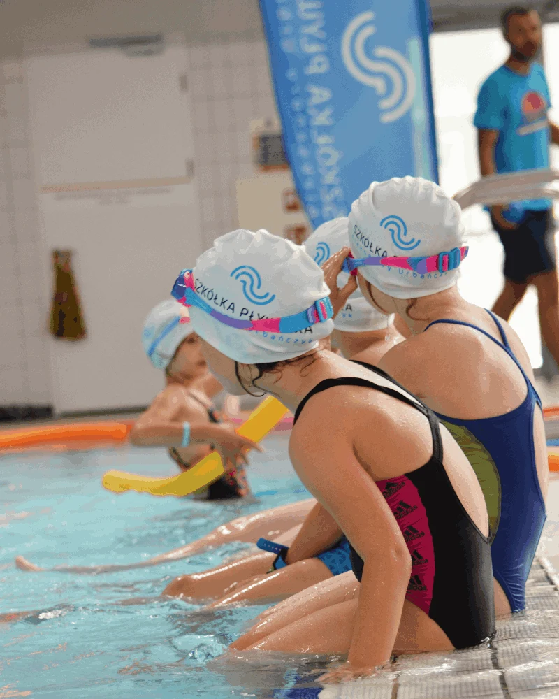 nauka pływania w Łodzi dzieci na Zatoce Sportu